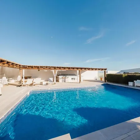 Valentina * Amaro Goncalves